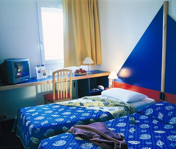 Hotel Stars Arcueil Aulnay-sous-Bois Habitación foto